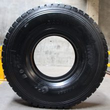 ³HILO̥385/95R24 445/80R25 525/80R25 505/95R25