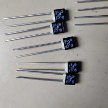 102 ¶ȱ˿ Ϸ¶ȱ˿ Thermal Fuse