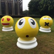 佛山玻璃钢雕塑厂家，名图玻璃钢卡通雕塑工艺品