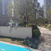 温州龙湖项目 抽象人不锈钢雕塑 亲子镜面雕塑摆件