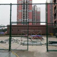 公园体育场地围栏网 篮球场建设围网 勾花网护栏价格