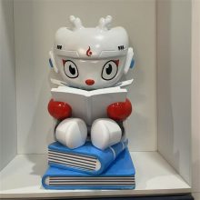 企业卡通吉祥物雕塑 玻璃钢卡通公仔IP形象景观摆件