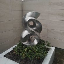 첻Ļ