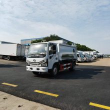 7方餐厨垃圾车 蓝牌7方泔水垃圾运输车