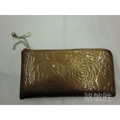 ݳҹӦŮʿǮ WALLET óԭѹǮ