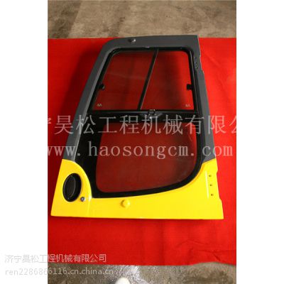低价供应小松挖掘机PC240-8门总成