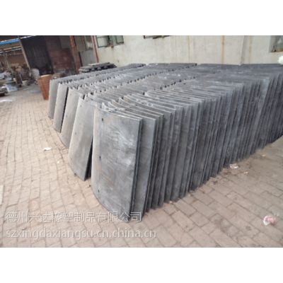 供应稀土含油尼龙衬板性能特点