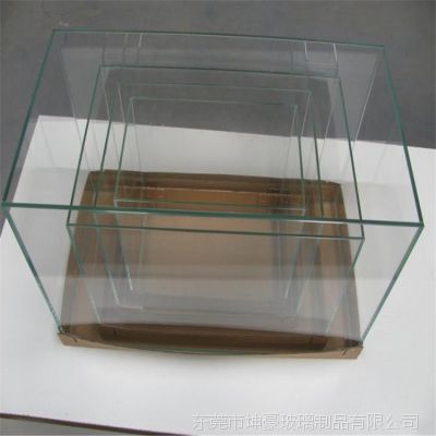 厂家直供 超白钢化玻璃 6/8/10mm建筑超白玻璃 超白鱼缸玻璃加工