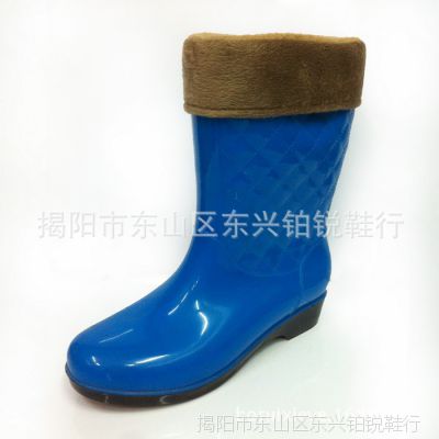 厂家批发时尚中筒纯色雨鞋PVC防滑耐磨耐油雨靴水靴揭阳水鞋