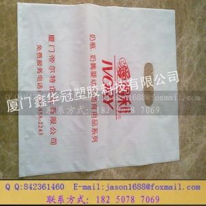 供应PO乳白色手提袋，服装袋（使用低密度聚乙烯材料生产）
