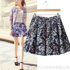 供應(yīng)2013夏季新款歐美風(fēng)碎花印花中腰修身顯瘦蓬蓬裙半身裙短裙短褲女