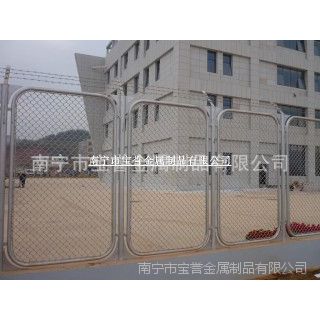 供应南宁护栏网，优质护栏网由南宁市宝誉护栏网厂生产