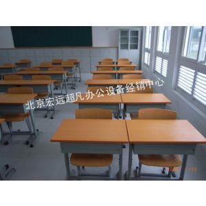 供应上地办公家具定做出销桌子椅子家具拆装
