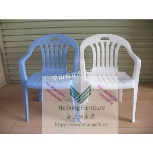供应烧烤餐塑料椅，户外扶手椅，白色塑胶椅，餐椅B0027