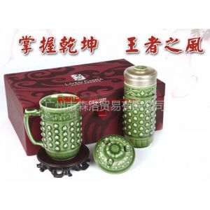 供应活瓷乾坤礼盒