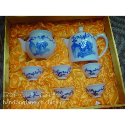 铜川彩瓷茶具定制厂家直供