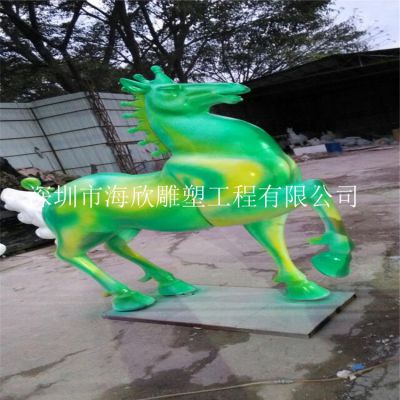 特别供应公园布置景观雕塑 三彩马动物雕塑 雕塑工艺品 玻璃钢雕塑