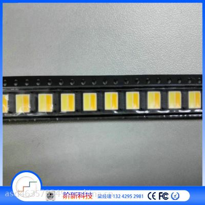 XT1511/SK6812WWR׹  ů ڵԴģ