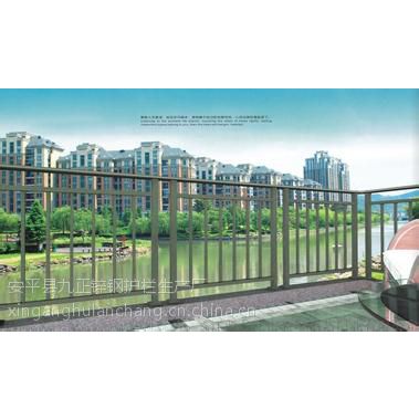 热镀锌钢塑钢栅栏铁艺护栏围栏草坪别墅庭院花园围墙市政道路栏杆　