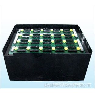 厂家直销长寿命高能量的快乐牌台励福叉车电瓶6DB600