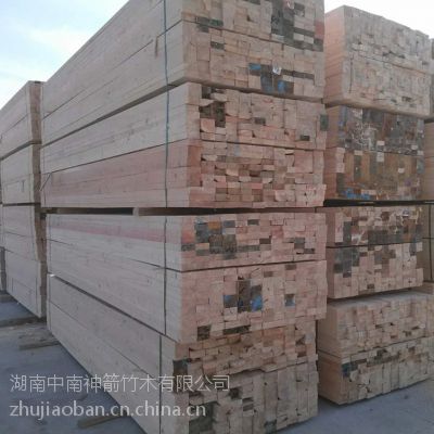 批发供应建筑木方 中南神箭 加工定做新西兰进口辐射松木方 合格***