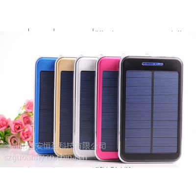 工厂专业批发供应太阳能手机充电器10000mah