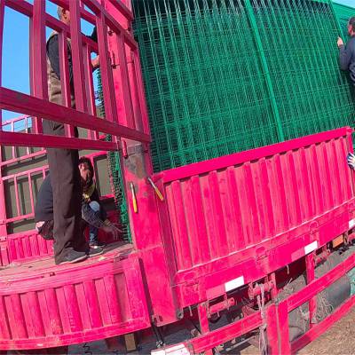 果园围栏网 围栏网供应商 锌钢护栏厂