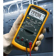 Fluke 83V ñ