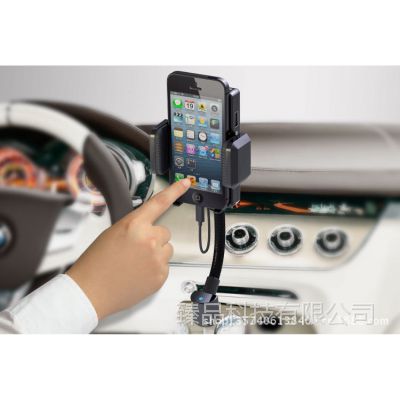 汽车FM发射器 iphone6免提充电发射器 车载调频发射器 深圳工厂