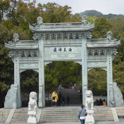 景区石牌坊 寺庙古建石雕山门 山东青石石刻门楼