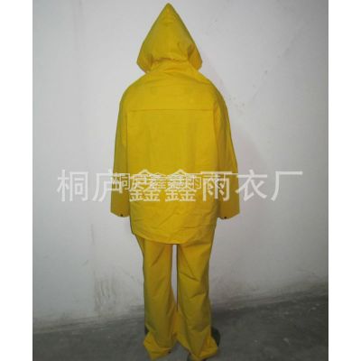 供应外贸PVC 雨衣套装 背带裤套装