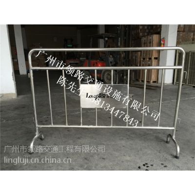领路供应不锈钢铁马、不锈钢路锥、施工围挡、橡塑定位器、护角、橡胶减速带、交通警示柱、交通施工标志牌