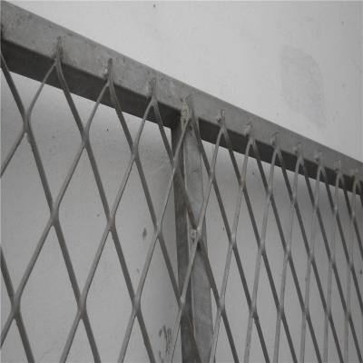 金属拉伸网 菱型防护网 菱型钢板网