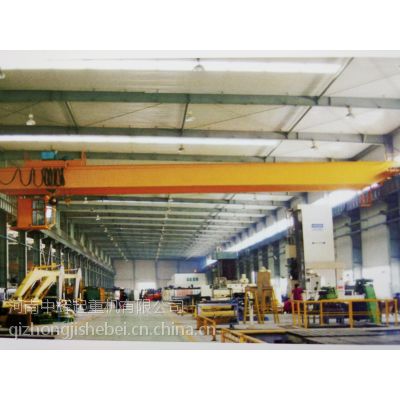 供应中辉起重牌，QD25吨-19.5m，双梁桥式起重机，双主梁桥式起重机