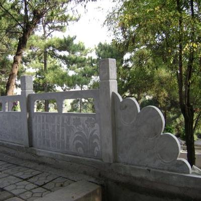 石雕栏杆制作厂家 河道石雕栏杆 镂空防护栏