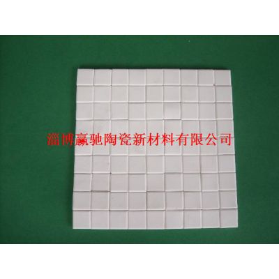 淄博赢驰厂家供应白色92、95氧化铝衬片，耐磨陶瓷衬片，高铝衬片