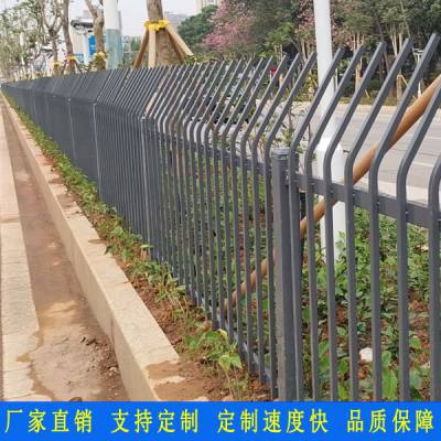 深圳绿化带围栏 草坪绿地隔离网 马路中央隔离栅栏 市政防护网 智盛护栏