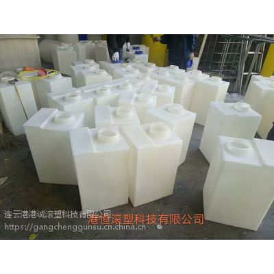 60L方形汽车水箱小水箱方形塑料水箱耐用耐酸碱塑料储罐
