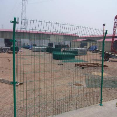 公路护栏网 小区防护隔离网 港口码头防护网