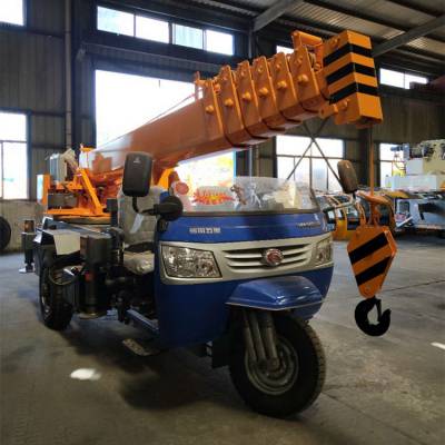 济宁三石时风三轮吊3.2吨吊车具体参数与功能