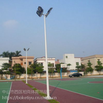 临武县室外篮球场灯杆电杆批发 工厂预埋式抗风篮球场灯杆安装图