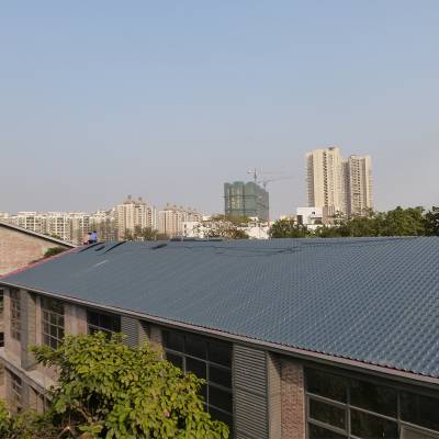 pvc屋面瓦防腐隔热屋顶彩钢瓦片树脂瓦