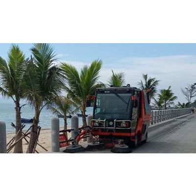 三亚小型扫路机QTH8501生产厂家-同辉汽车单人驾驶扫路机