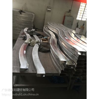 弧形拉弯铝方管-木纹弧形铝方通标准尺寸