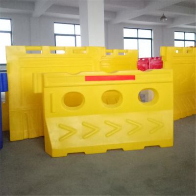 上海绕城高速高强度防撞水马路障厂家直销