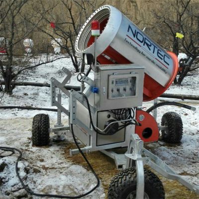 诺泰克移动式人工造雪机 智能造雪机设备价格