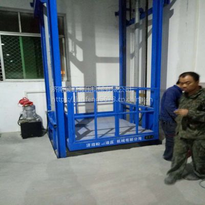 厂家推荐SJD系列导轨式升降货梯 液压升降平台台面承载量大 升降平稳 操作维护简单 峻峰机械
