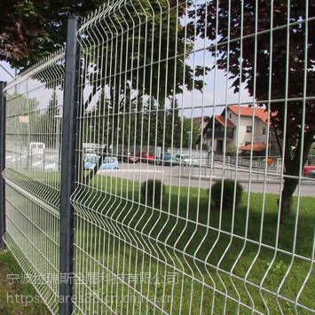 宁波三角折弯护栏网 长期供应高速 绿色框架护栏网 高速公路护栏网