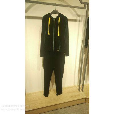 静安小亭服装市场品牌品牌折扣女装***外套运动品牌折扣店衣秀维妮柏菲特