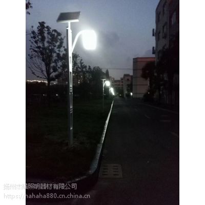 扬州杰耀太阳能 路灯 直供新农村改造 厂家直销 现货供应 6米30W常规美丽乡村太阳能路灯